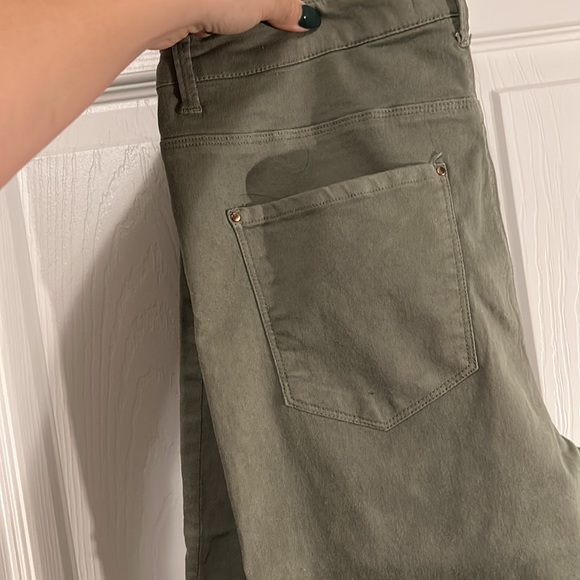 Light green skinny jeans - Picture 4 of 4